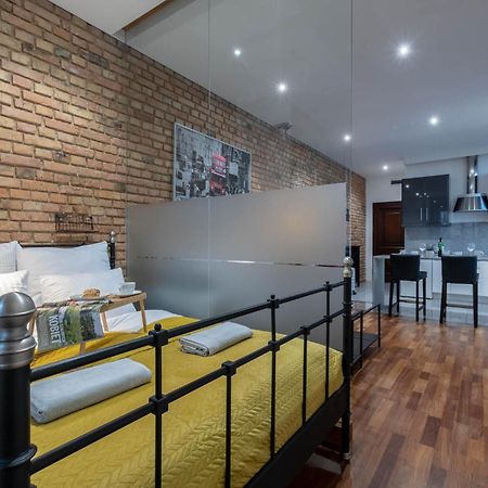 Simply In The Center Spot Apartment Poznan Exterior photo
