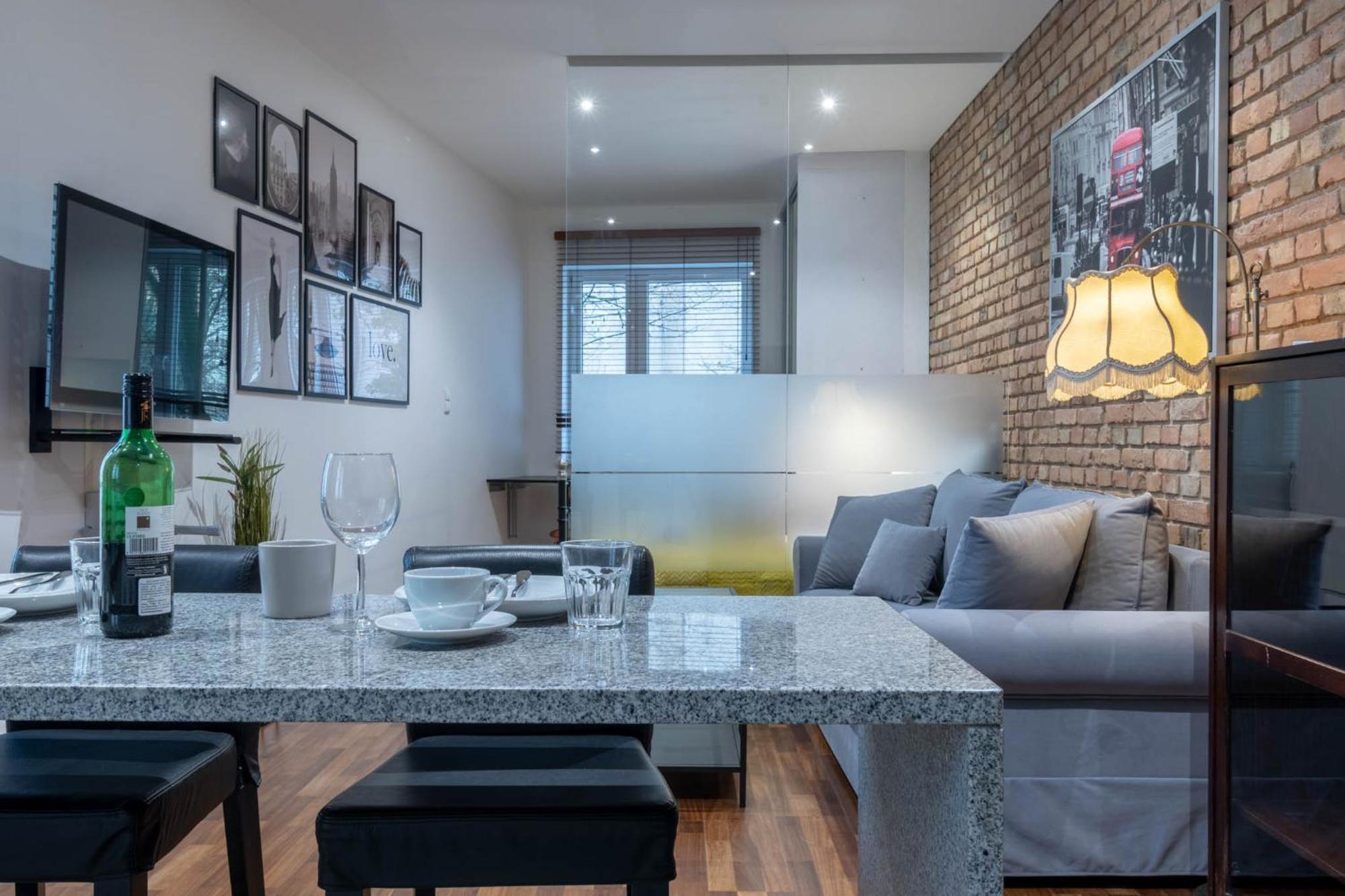 Simply In The Center Spot Apartment Poznan Exterior photo
