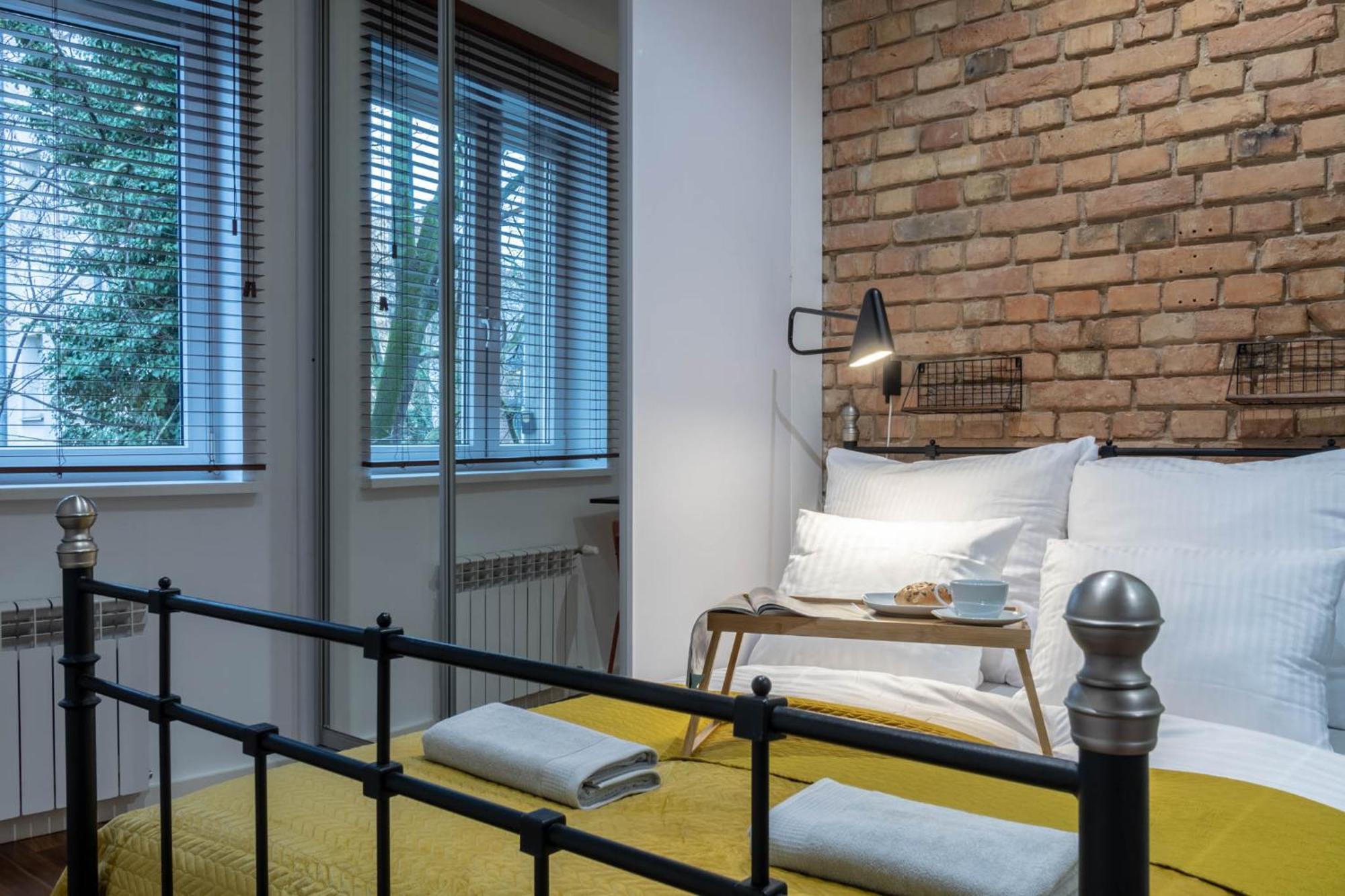 Simply In The Center Spot Apartment Poznan Exterior photo